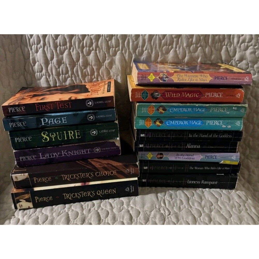 Huge Tamora Pierce 15 Book Lot Tortall Song Lioness Immortals Protector Quartet